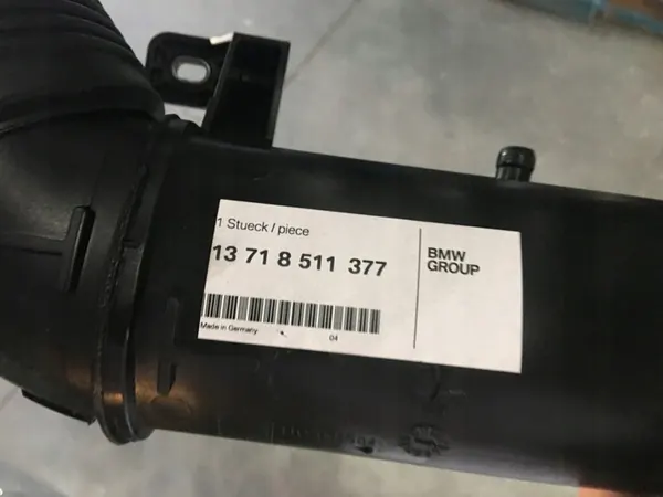 BMW F14 F46 F48 F54 Luftkanal 13718511377 image 3