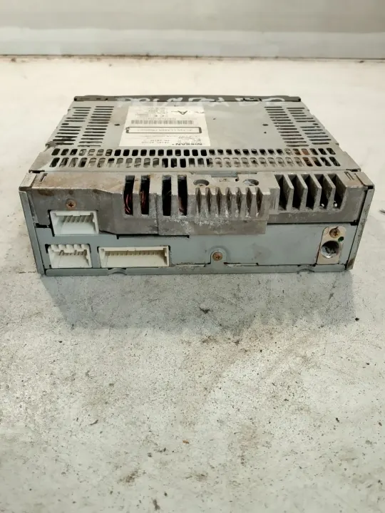Radio CD Nissan Primera P12 OEM 28185 AV700 image 3
