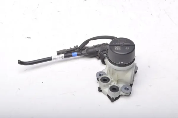 Land Rover AdBlue-Pumpe OEM 911499G - Gebraucht image 2