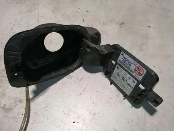 Polttoaineläppämoottori OEM 5E0809702B Skoda Octavia III image 3