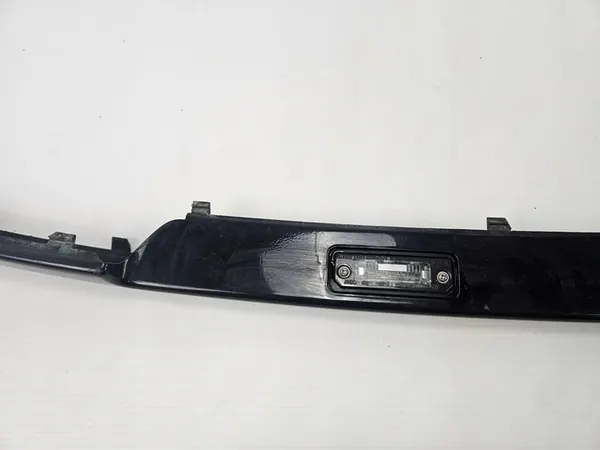 VW POLO IV Puskuri Yksityiskohta Takana 6Q6807423A image 2