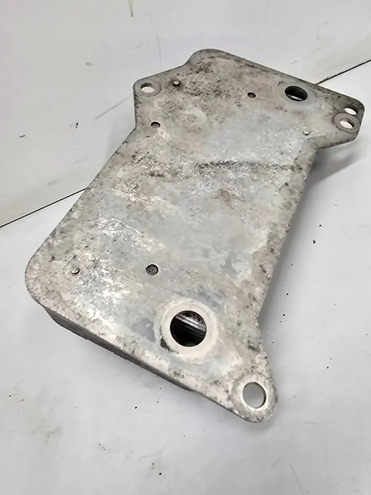 Refroidisseur d'huile Volkswagen PASSAT B8 image 4