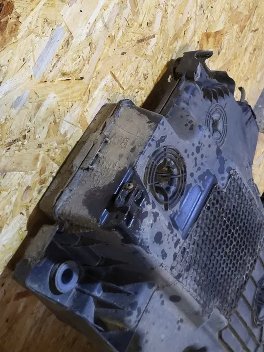 AdBlue-tank Peugeot 508 I 2.0 BlueHDI image 9