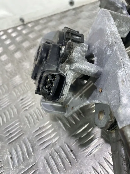 Subaru Forester Wischerarm OEM FBZ20582 - Gebraucht image 3