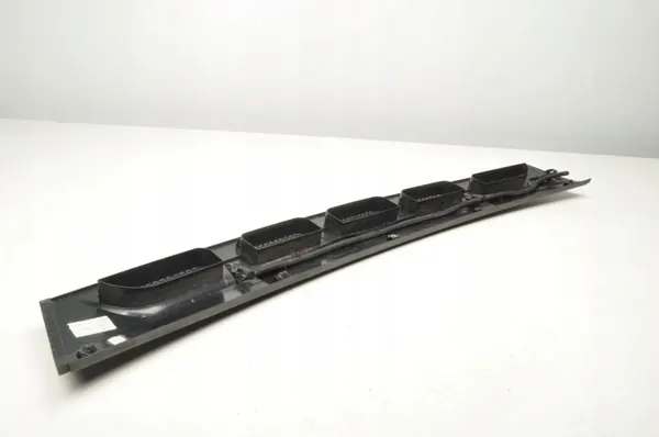 Junquillo parabrisas Mercedes W169 OEM A1698360018 image 9