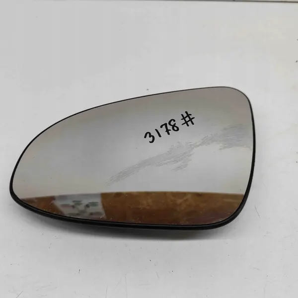 Toyota Yaris Vänster Spegel-Insats OEM 879090D591 image 2