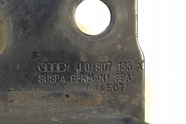 Scivolo anteriore sinistro paraurti AUDI Q7 4L 4L0807133A image 3