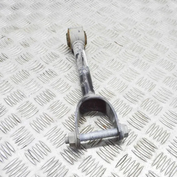 Braccio di controllo superiore posteriore Tesla Model Y 2021 image 4