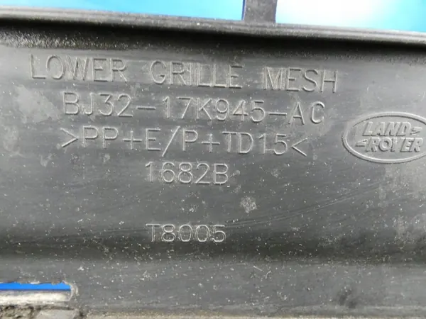 Grelha do para-choques dianteiro OEM BJ32-17K945-AC Range Rover Evoque image 3