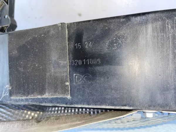 Poutre de pare-chocs arrière Renault Twingo III 14- OEM BR32011009 image 5