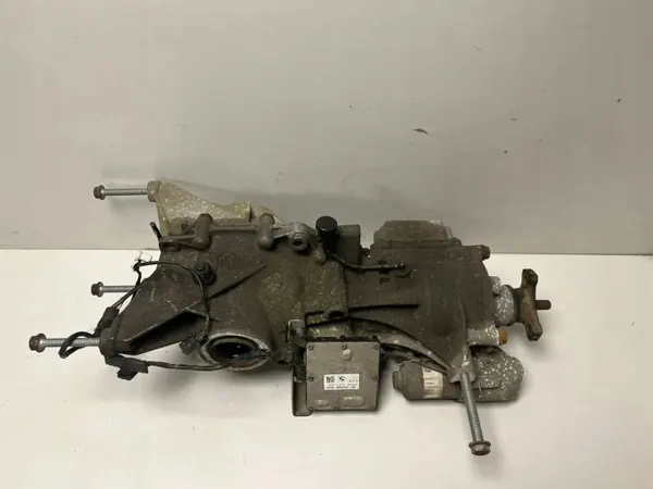 BMW X1 F48 F49 Bakre differential 8655340 image 4