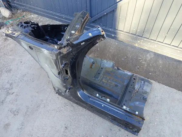 Pilar cuarto delantero izquierdo OEM SLUPEKG42 BMW 2 G42/G87 image 3