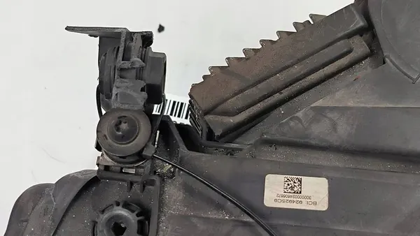 Farol Dianteiro Direito AUDI Q7 4M Full LED OEM image 8