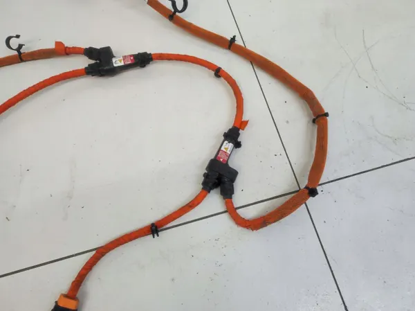 Câble de charge haute tension OEM 4KL971059 Audi Q8 e-tron image 3