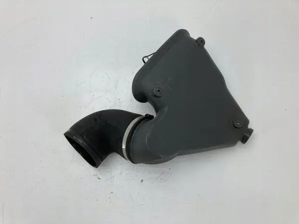 Conector filtro aire OEM 504169488Q para IVECO image 3