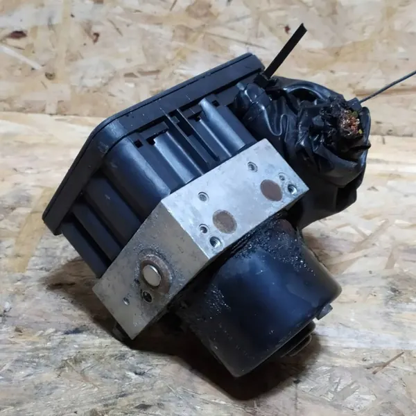 ABS-yksikkö OEM 9660696380 Citroen C3 C2 Peugeot 207 image 3