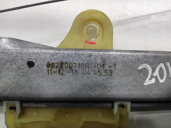 Elevador de vidro dianteiro direito Renault Captur I 16- Lift 807200713R image 4