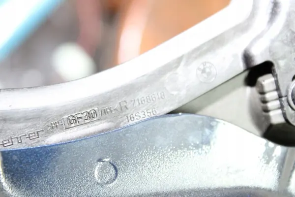 BMW E88 Cabrio Dachabdeckung OEM - Gebrauchter Zustand image 8