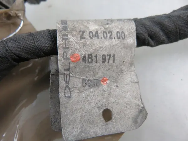 Parkeringssensor Audi A6 Avant 2000, OEM 4B1971085 image 4