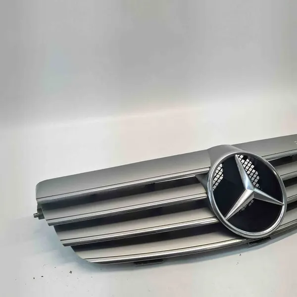 Grille MERCEDES-BENZ CLK (C209) A2098800123 image 2