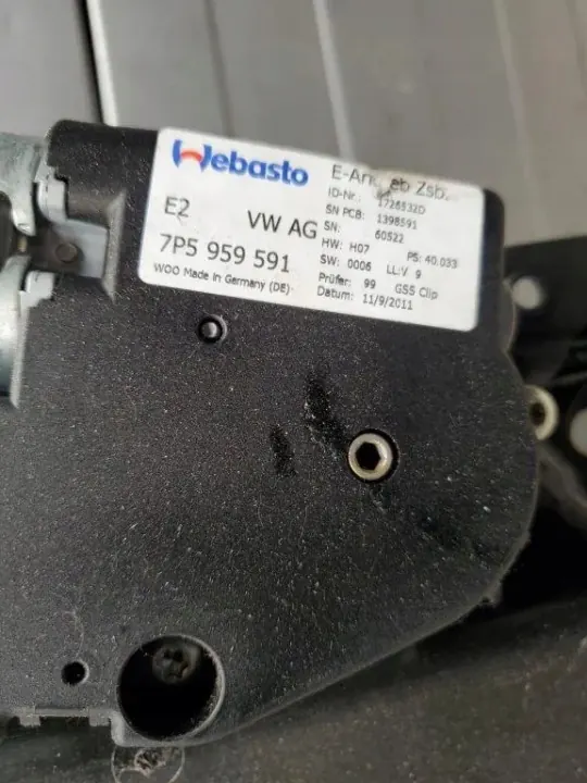 Audi OE Kattoikkuna OEM 7P5959591 A6 C7 Sedanille image 4