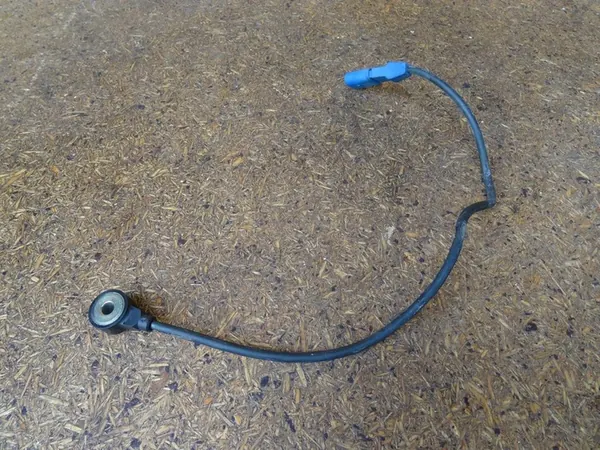 Sensor de batida AUDI A4 B6 B7 1.8T 06C905377 image 4