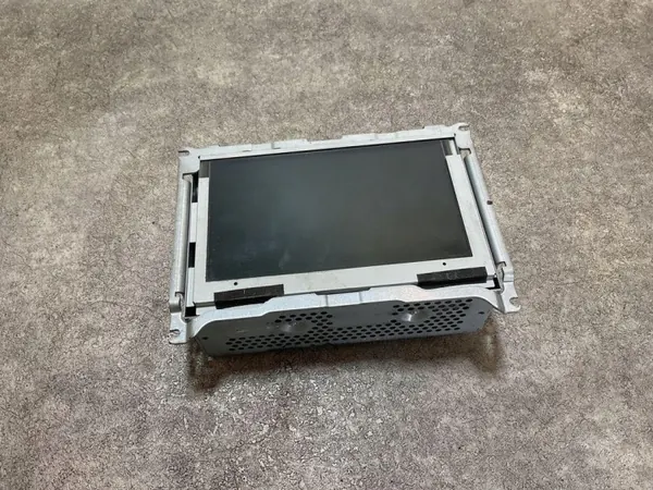 Écran de navigation Jaguar XF OEM 8X2310E889AD image 2