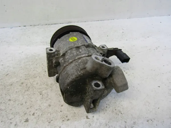 Ilmastointikompressori VW Up 1.0MPI 1S0820803A image 3