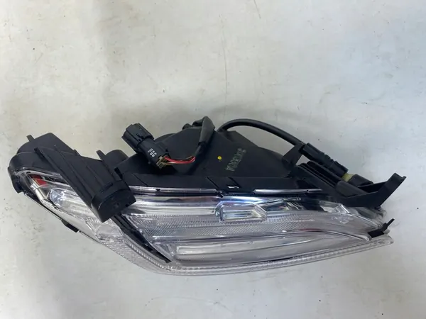 Farol DRL Direito Hyundai Tucson II III Lift 18- 92202D7600 image 10