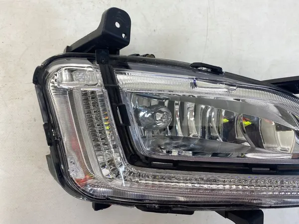 Farol DRL Direito Hyundai Tucson II III Lift 18- 92202D7600 image 3