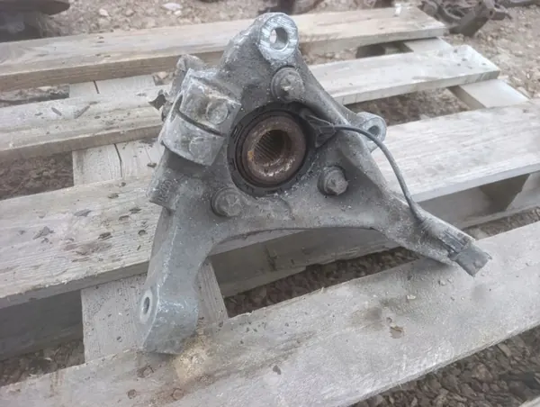 OEM zwrotnica z piastą prawy przód prawa przednia opel vetra c image 4