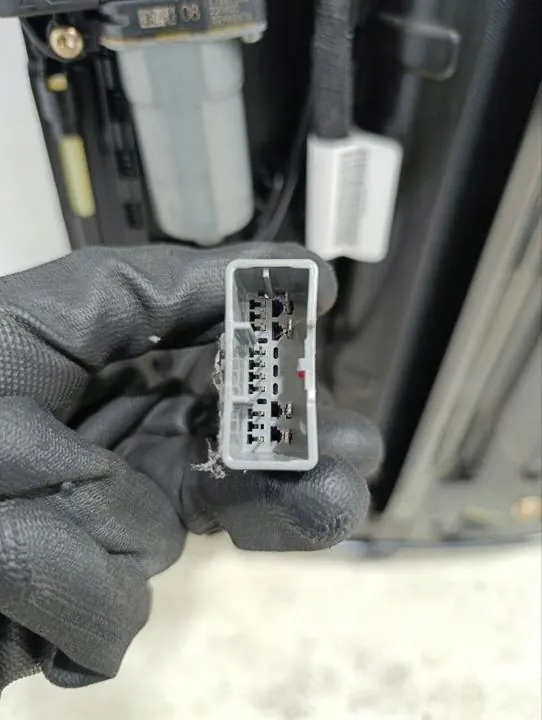 Teto solar Jeep OE OEM 7BK25TX7AF para Wagoneer image 6