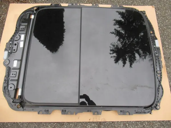 Teto Panorâmico Audi Q3 F3 OEM 83A877041 image 5