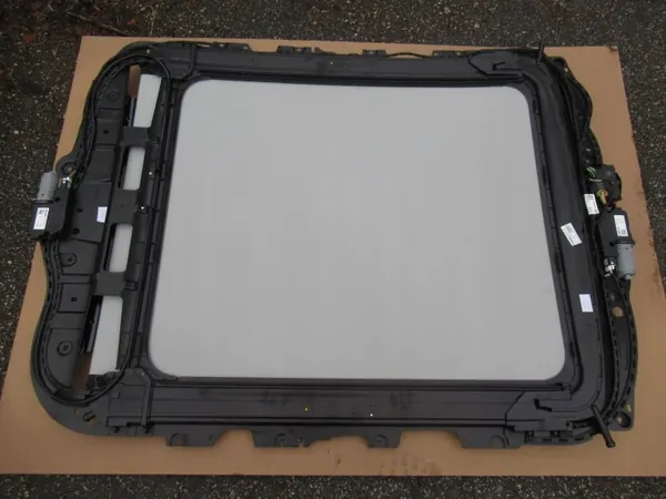 Teto Panorâmico Audi Q3 F3 OEM 83A877041 image 7