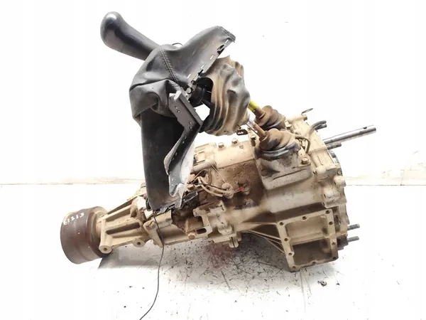 Mitsubishi L200 Boîte de transfert 2.2 DI-D 4WD Diesel 2020 image 3