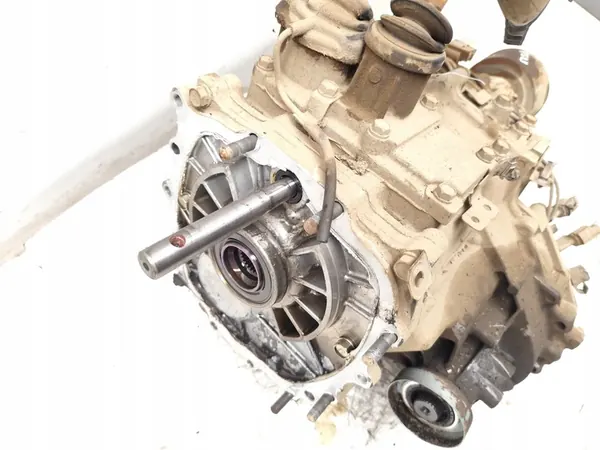 Mitsubishi L200 Boîte de transfert 2.2 DI-D 4WD Diesel 2020 image 7