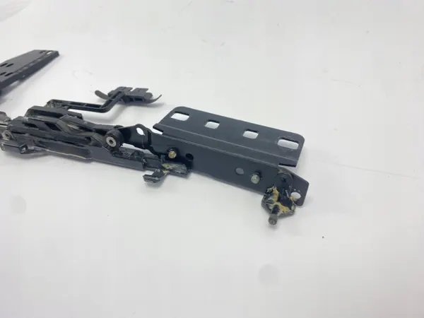 Rail Guide Toit Ouvrant Droit OEM SDV07469 Mercedes image 4