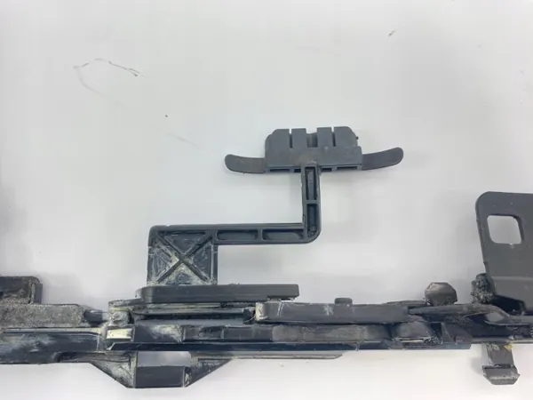 Rail Guide Toit Ouvrant Droit OEM SDV07469 Mercedes image 6