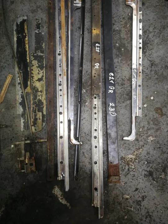 BMW E21 schuifdakmechanisme OEM - Gebruikte staat image 6