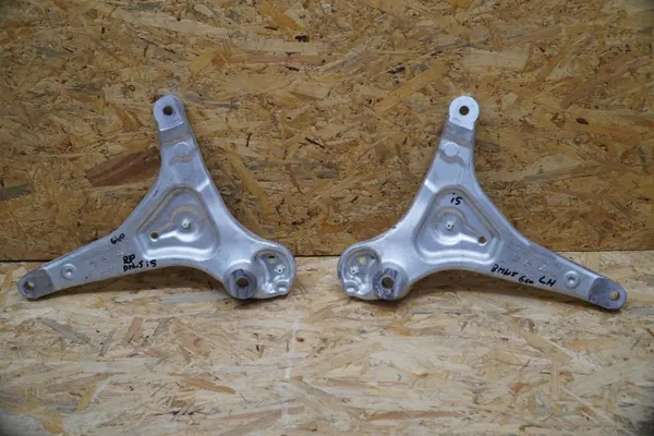 Glidkilstöd OEM 6898522/6898521 för BMW 5 G60 image 2
