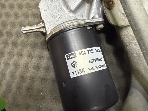 Pyyhkijän moottori VW Transporter T5 7H1955603 image 4