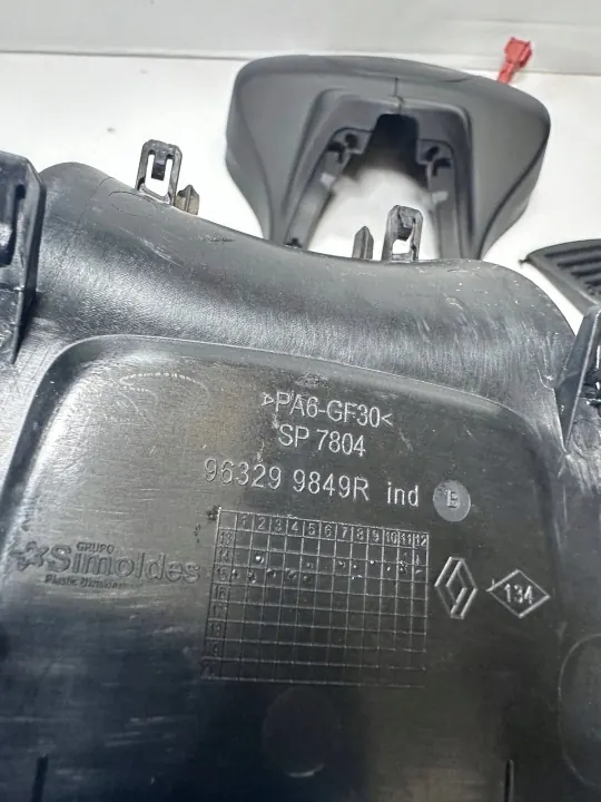 OEM 963210538R Buitenspiegelkap Gebruikt image 4