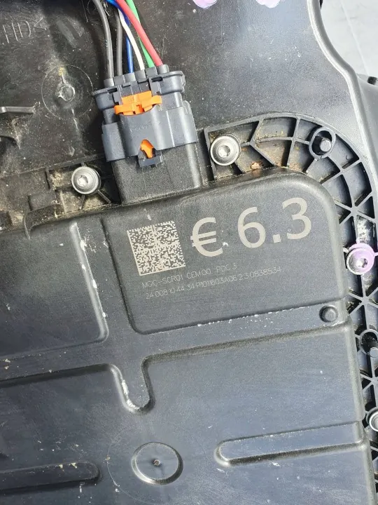 Citroen Tanque AdBlue OEM P1012340.Kolumb Usado image 4