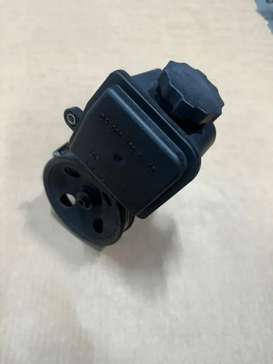 Servostyrningspump Mercedes SL R230 0024668601 image 4