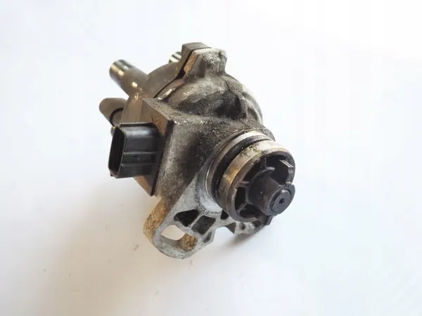 Bobina de encendido Mazda 323 OEM T2T53571 Usado image 2