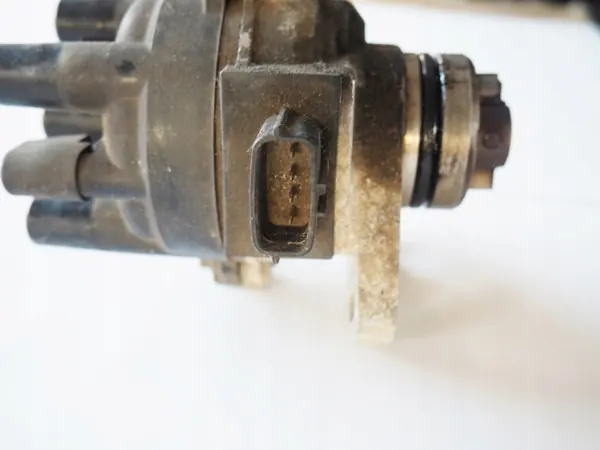 Bobina de encendido Mazda 323 OEM T2T53571 Usado image 3