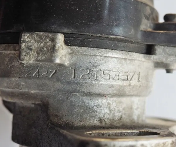 Bobina de encendido Mazda 323 OEM T2T53571 Usado image 6
