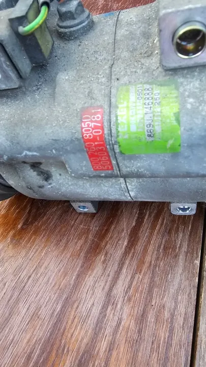 Compressore A/C VW PASSAT B5 KOMBI 1.9TDI 8D0260805D image 3