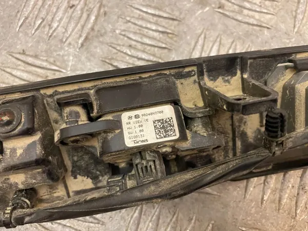 Éclairage tableau-caméra OEM 99240N7700 Hyundai Tucson image 3
