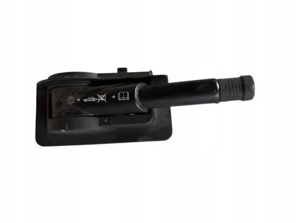 Bouton de crochet de remorque Mercedes-Benz E W211 OEM A2113100273 image 2